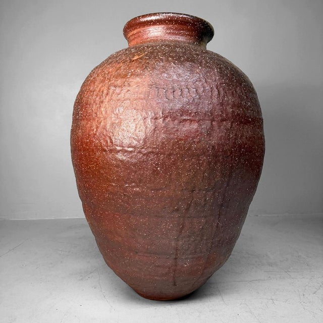 Large Shigaraki Tsubo Monumental Floor Vase, 1940s For Sale - Image 10 of 16