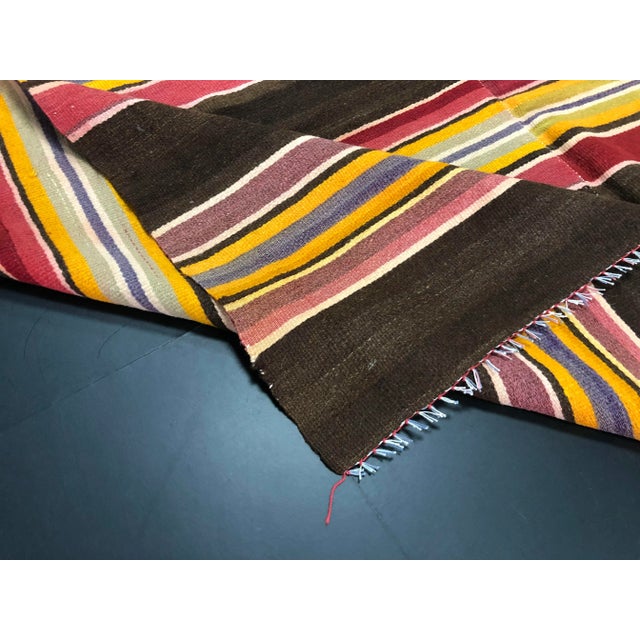 1960s Vintage Bohemian Turkish Traditional Stripe Kilim Rug- 4'9" x7'9" For Sale - Image 4 of 11