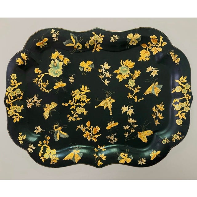 20th Century Italian Chinoiserie Style Lacquered and Gilt Tole Tray Table For Sale - Image 4 of 12