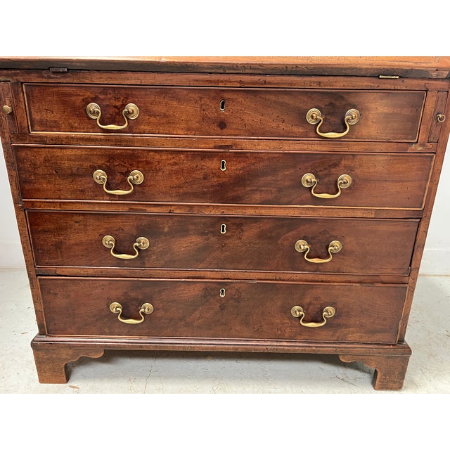 19th Century English Mahogany and Veneer Slant-Front Desk For Sale - Image 3 of 16