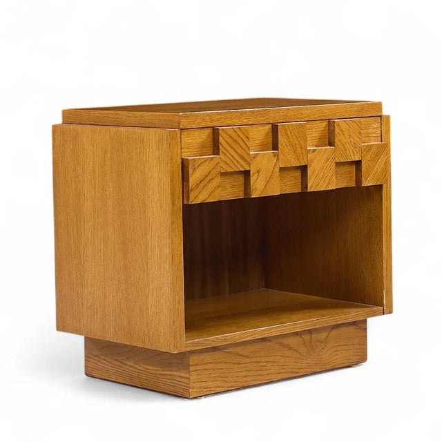 Lane Staccato Brutalist Mid Century Oak Nightstands - Pair For Sale In Chicago - Image 6 of 12