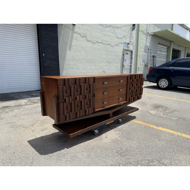 Paul Evans Mid Century Modern Canadian Architectural Long Chest Credenza Manner of Paul Evans For Sale - Image 4 of 15