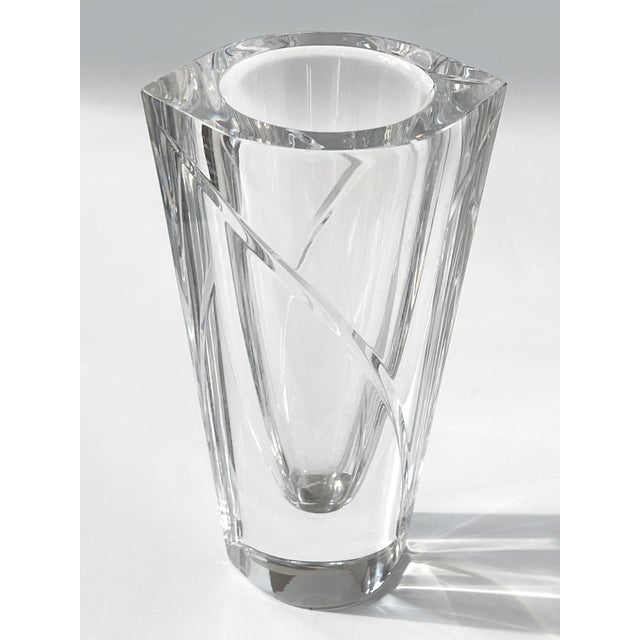 Transparent Vintage 1990s Marin Swirl Orrefors Heavy 3 LBS Crystal Vase by Jan Johansson For Sale - Image 8 of 8
