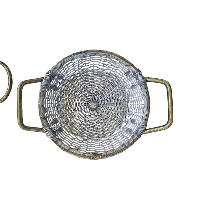 Mid 20th Century Vintage Woven Silver and Brass French Provincial Style Market Baskets- Set of 3 For Sale - Image 5 of 16
