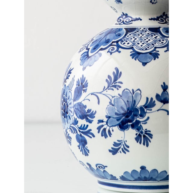 Vintage Royal Delft Blue & White Ceramic Table Lamps with New Vermilion Silk Shades, Set of 2 For Sale - Image 13 of 18