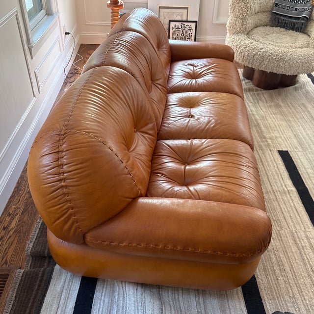 Vintage Cognac Leather Sapporo Sofa Attributed to Mario Marenco for Mobil Girgi, Italy, 1970s For Sale - Image 4 of 7