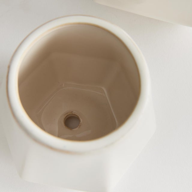 Chinese Apex Pots, Set Of 2 For Sale - Image 3 of 5
