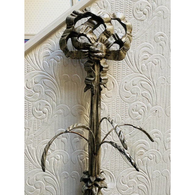 A true mid century California manufactured and style palm tree pediment decor, with it’s original MarCo label. It is a...