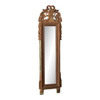 French 18th Century Louis XVI Style Hand-Carved Giltwood Mirror For Sale