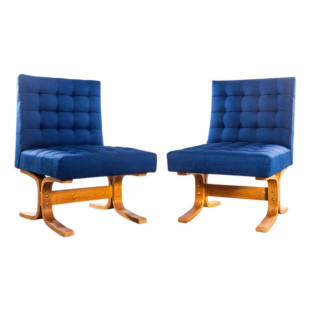 Blue Chair in Beech from Drevopodnik Holesov, 1970s For Sale