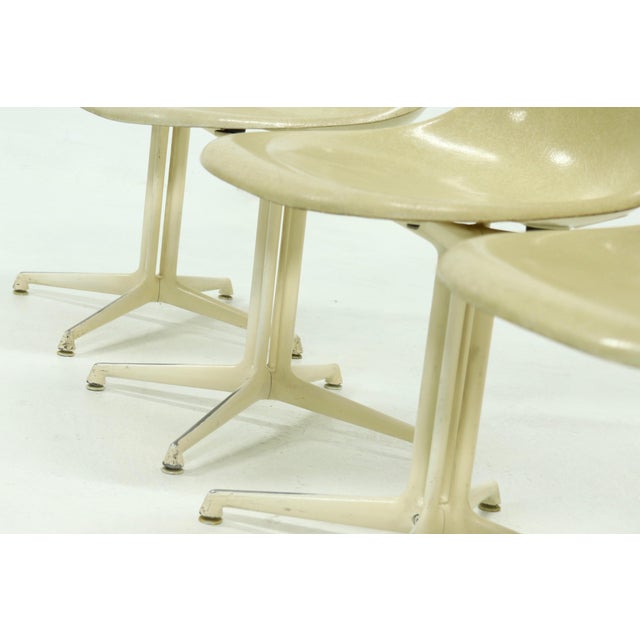La Fonda Dining Chairs by Charles & Ray Eames for Vitra, 1970s, Set of 5 For Sale - Image 4 of 12