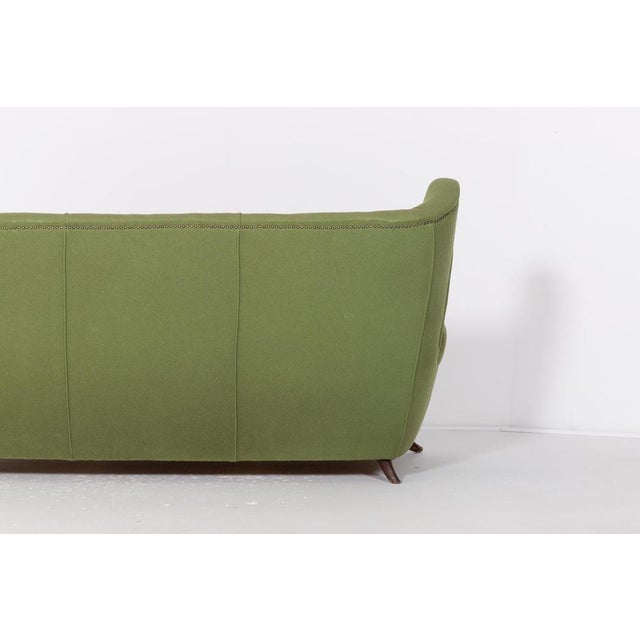 Green Mid-Century Wing Sofa from Paolo Buffa, 1950s For Sale - Image 8 of 12