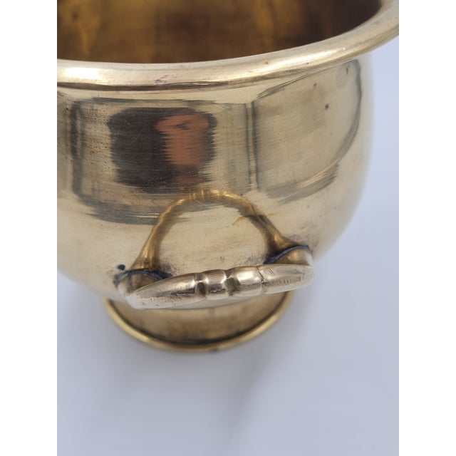 Metal Vintage Carnat Hand-Polished Brass Footed Cachepot / Planter – Made in India For Sale - Image 7 of 12