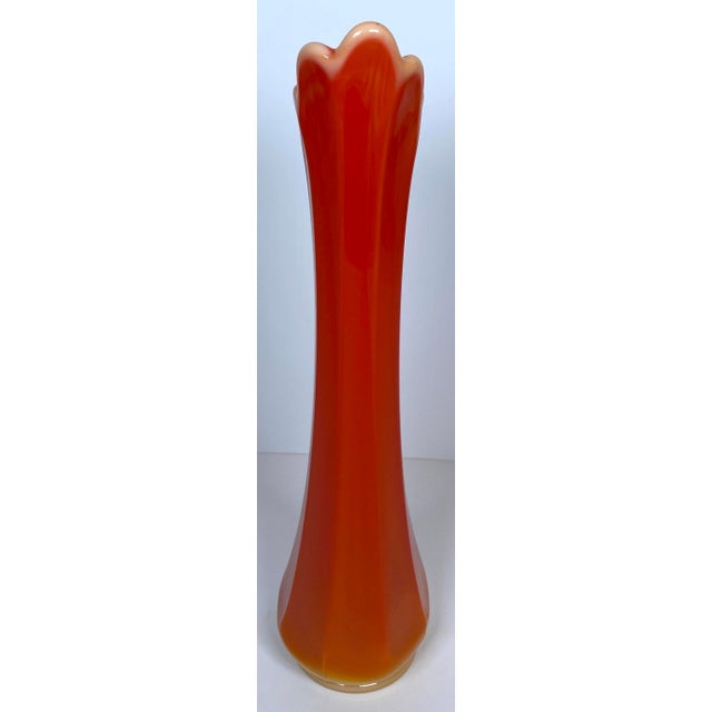 Mid-Century Modern Pair of Bright Orange l.e. Smith Bittersweet Vases For Sale - Image 3 of 14