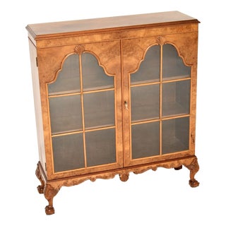 Vintage Queen Anne Bookcase in Burr Walnut, 1920 For Sale