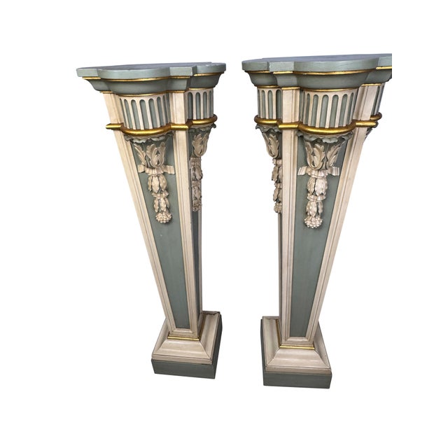 Wood 19th Century Green Neoclassical Painted and Parcel-Gilt Pedestals - A Pair For Sale - Image 7 of 18