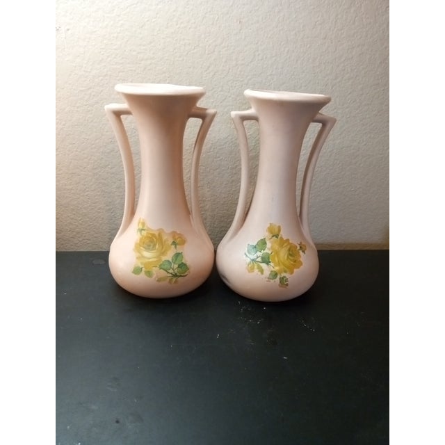 1950s Vintage Pair of Hand-Painted Dual Handle Us Pottery Amphora Vases For Sale - Image 5 of 6