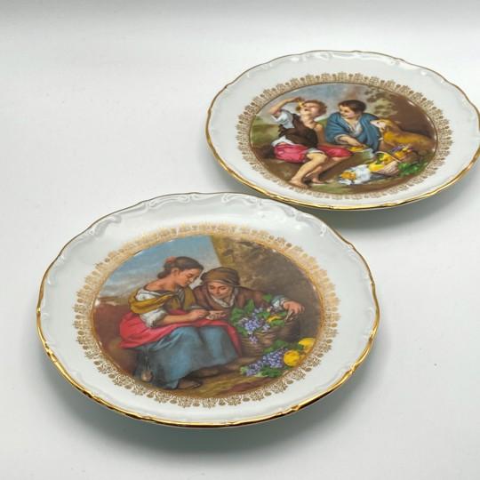 Pair of Antique Schumann Arzberg Cabinet Plates 7 1/4-Inch With Bavarian Countryside Scenes (Ca. 1924) For Sale - Image 11 of 18