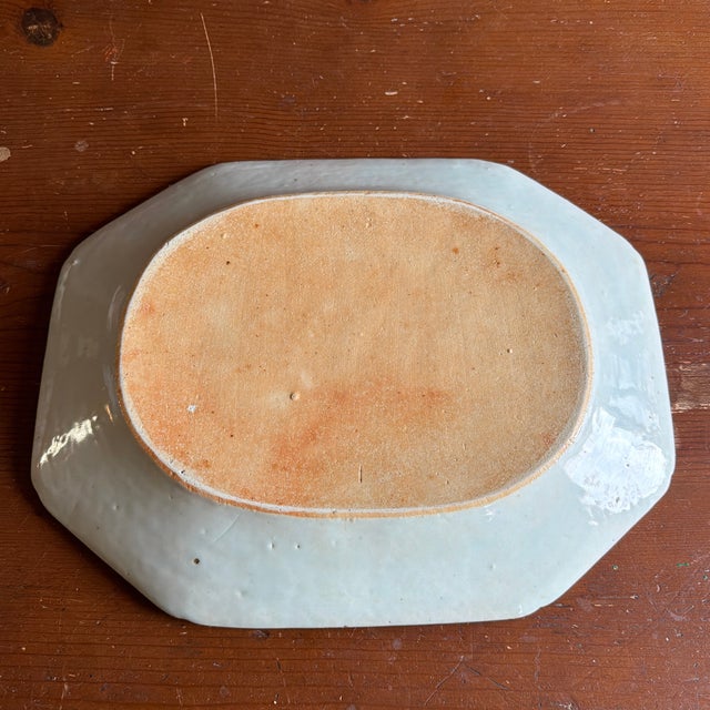 A Fine Antique Chinese Export Porcelain Canton Platter, Circa 1830’s For Sale - Image 9 of 12