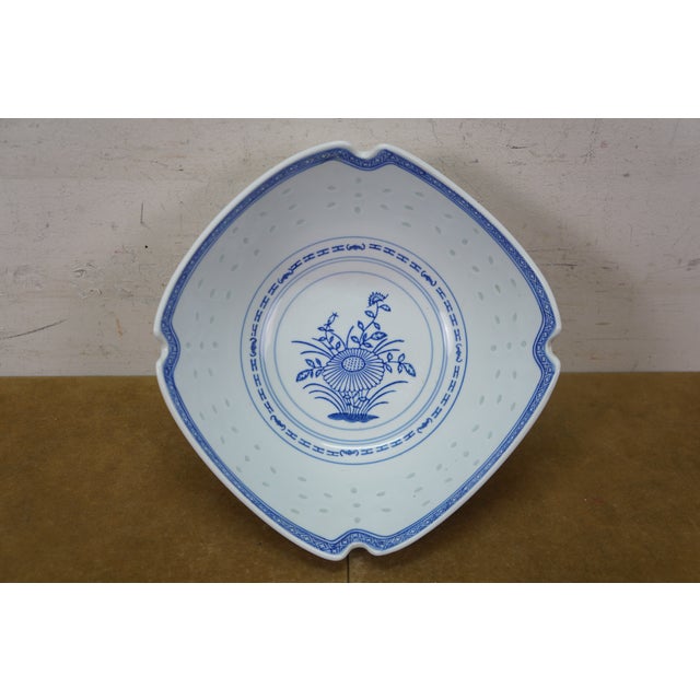 Mid 20th Century Tienshan Chinese Chinoiserie Blue White Rice Grain Dinner Service - 55pcs For Sale - Image 16 of 16