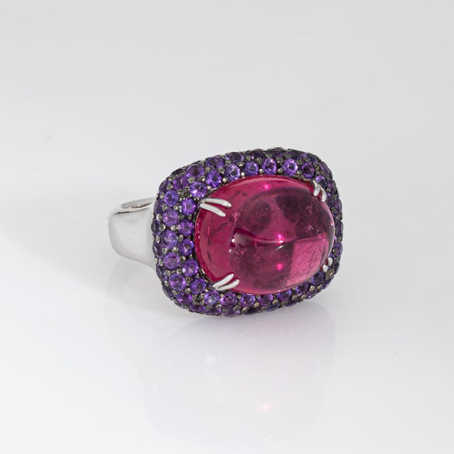 Contemporary Rubellite Purple Sapphire Ring Estate 18k White Gold Sz 6.5 Cocktail Jewelry For Sale - Image 3 of 9
