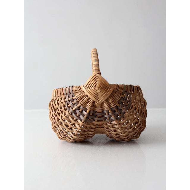 Mid 20th Century Vintage Handmade Buttocks Basket For Sale - Image 5 of 12