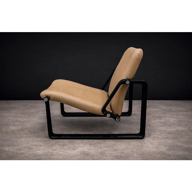 Lobby” armchairs in Metal & Leather, Jorge Zalszupin, 1970s - Lot 325 For Sale - Image 9 of 13