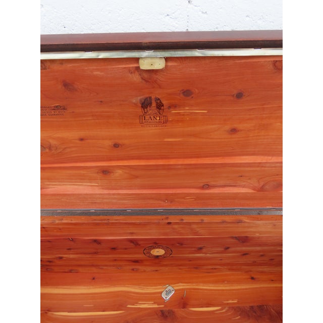 Mid Century Lane Cedar Chest Blanket Trunk Window Bench With a Drawer 6657 For Sale - Image 18 of 18