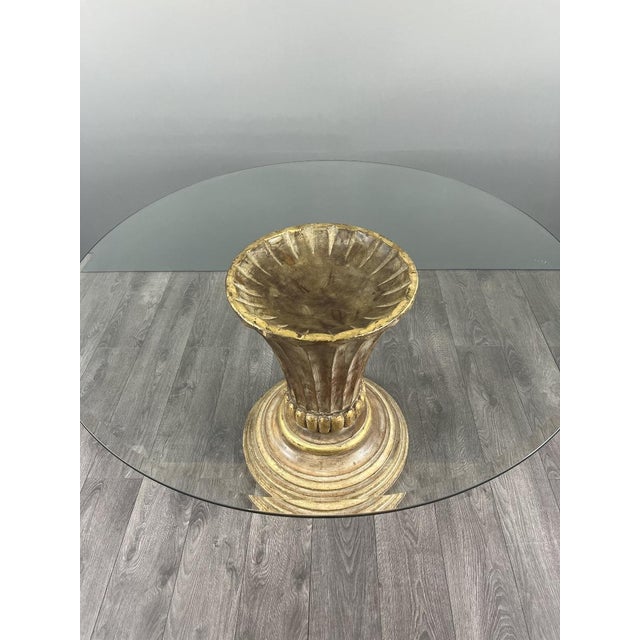 20th Century Table on Central Pedestal in Carved Wood For Sale - Image 11 of 12