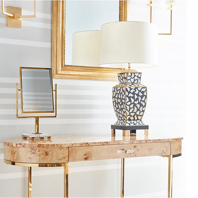 Contemporary Matthew Izzo Home Bianca Handpainted Metal Tole in Black and Cream Leopard Table Lamp With Brass Base and Linen Shade For Sale - Image 3 of 4