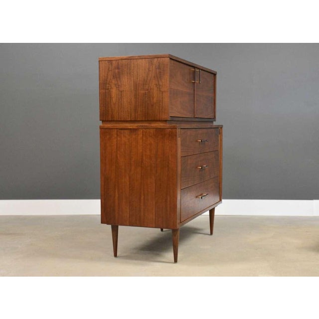 Kroehler 1960s Refinished Walnut Tall Dresser by Kroehler Furniture For Sale - Image 4 of 14
