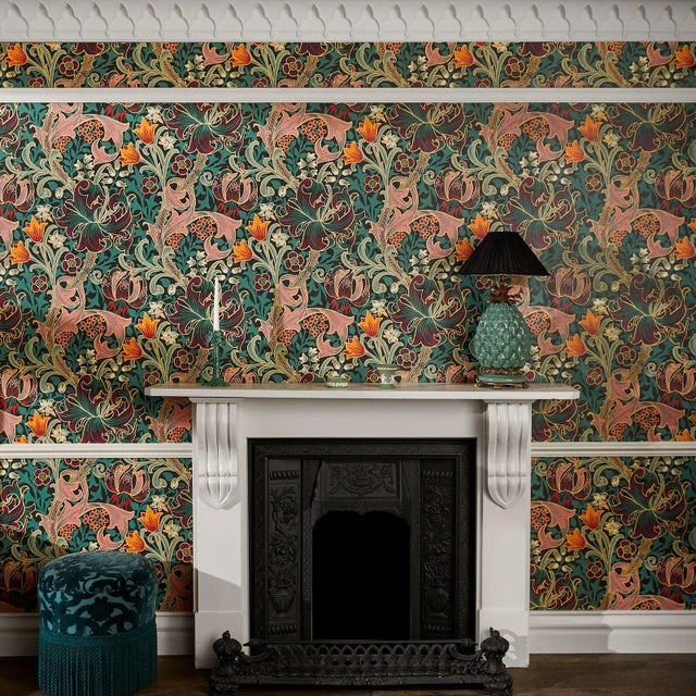 Transcend time with William Morris’ GOLDEN LILY reimagined in vibrant ‘Apatite’ green. Reminiscent of Tudor days gone by,...