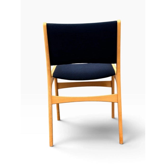 Set of Six Danish Beech Dining Chairs by Erik Buch | Dovetail Joinery & Black Upholstery For Sale - Image 9 of 14
