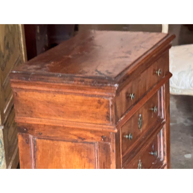 18th Century Italian Walnut Commode With Four Drawers For Sale - Image 11 of 13