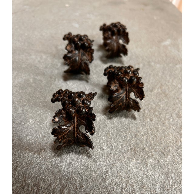 Art Nouveau Late 19th Century Art Nouveau Napkin Rings - Set of 4 For Sale - Image 3 of 5