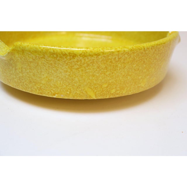 Ceramic Italian Modernist Yellow Ceramic Ashtray by Raymor For Sale - Image 7 of 11
