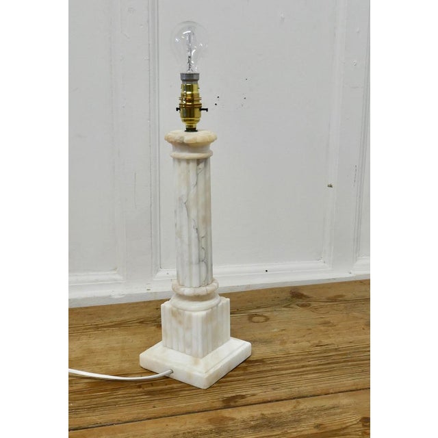 White Marble Corinthian Column Table Lamp, 1900s For Sale - Image 10 of 11