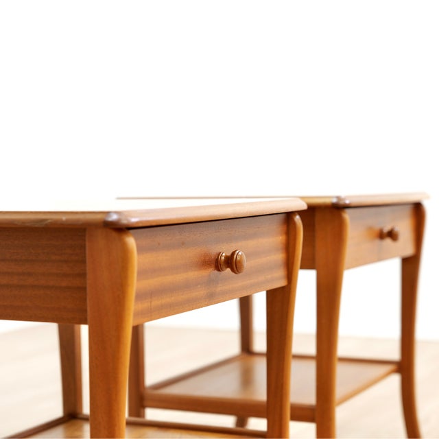 1970s Pair of Vintage Nightstands by Nathan Furniture, Attributed For Sale - Image 5 of 9