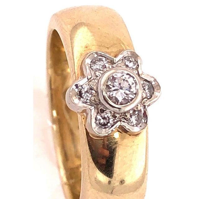 Metal 14 Karat Two-Tone Yellow and White Gold With Diamond Flower Ring 0.50 TDW, Size 6 For Sale - Image 7 of 12
