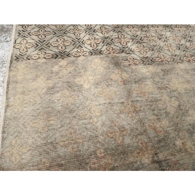 Mid 20th Century Galerie Shabab Collection Mid-20th Century Turkish Anatolian Rug For Sale - Image 5 of 10