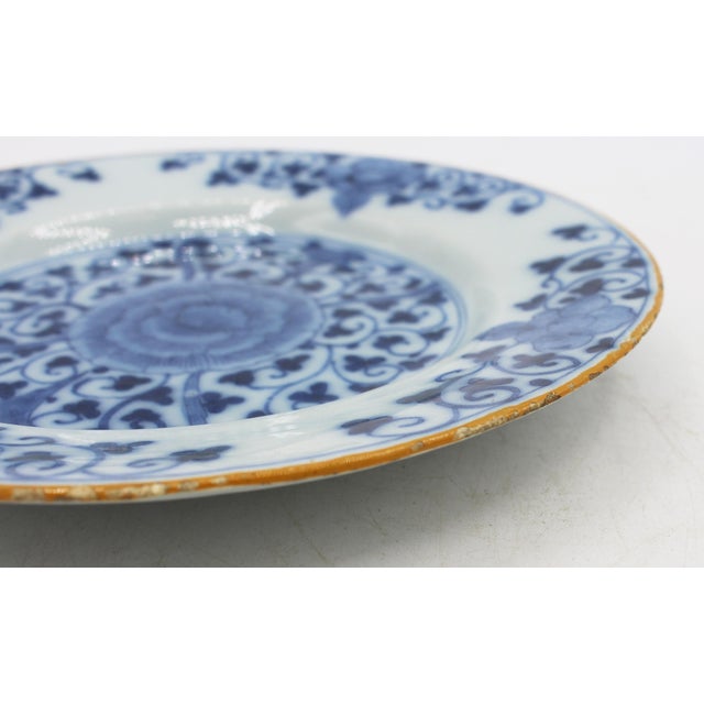 Blue Pair of Late 18th Century Peony Medallion Delft Plates For Sale - Image 8 of 9