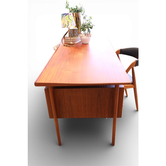 Teak Desk with Bookshelf by Peter Løvig Nielsen for Hedensted Møbelfabrik, 1960s For Sale - Image 15 of 18