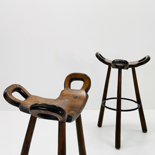 1 of 3 Mid-Century Brutalist Bar Stools, 1960s, Spain The famous Spanish design bar stools in wild optic vintage wood legs...