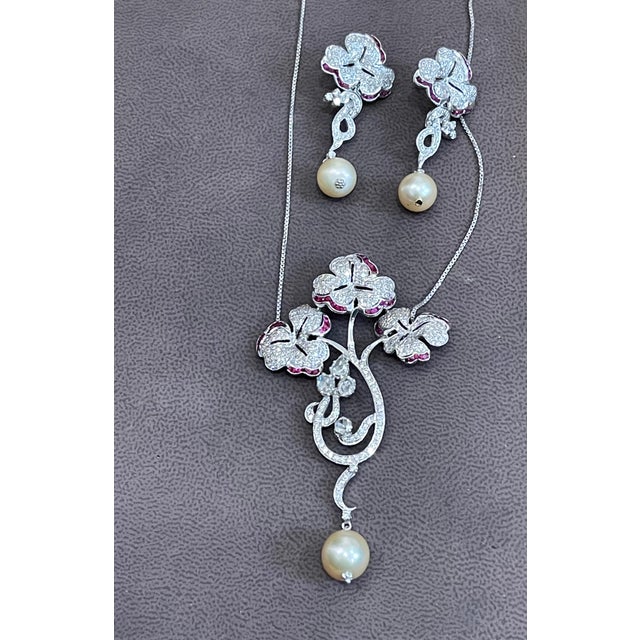 Pearl Ruby and Diamond Necklace and Earrings 18 Karat White Gold, Suite, Estate For Sale - Image 10 of 18