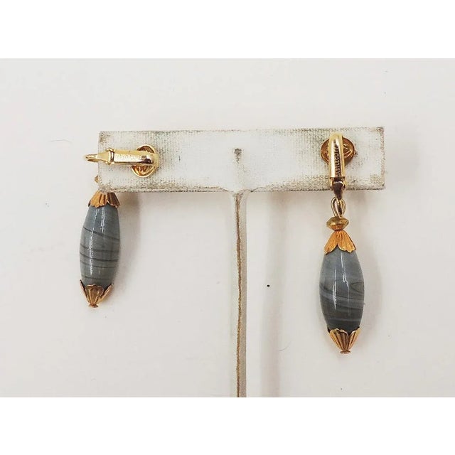 Vintage 1960s Castlecliff Faux-Grey Agate Pendant Clip Earrings - 2 Pieces For Sale - Image 11 of 12