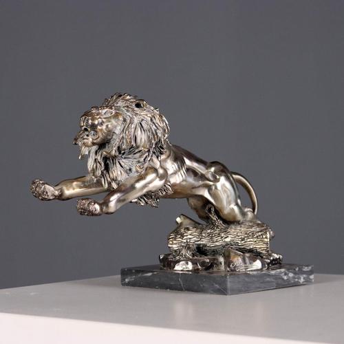 Rampant Lion in Silver Sheet Manufacture Ottaviani For Sale - Image 11 of 11