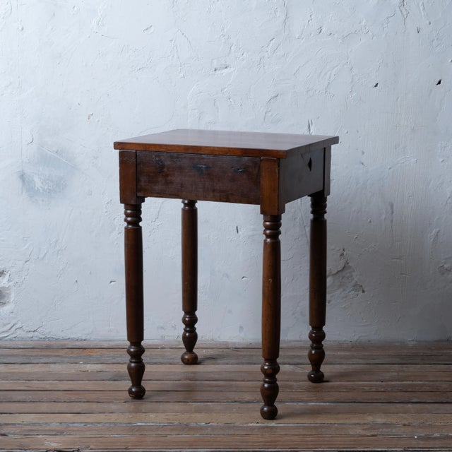 A Sheraton Mahogany One-Drawer Stand For Sale - Image 11 of 12