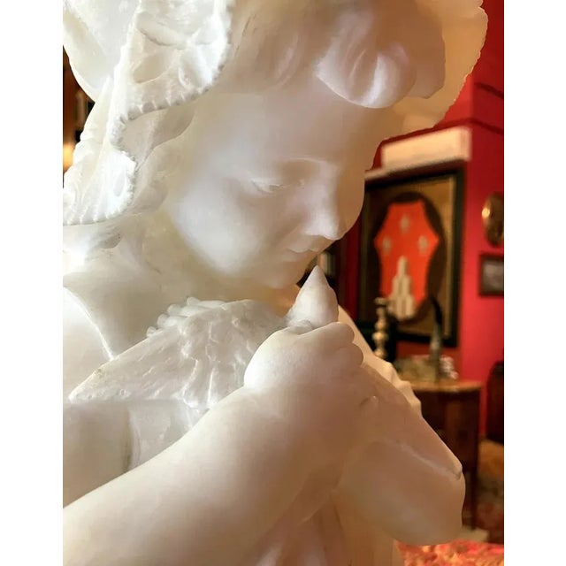 Italian Artist, Hand Carved Bust Sculpture of a Young Girl Holding a Dove, 19th Century, Alabaster For Sale - Image 5 of 12