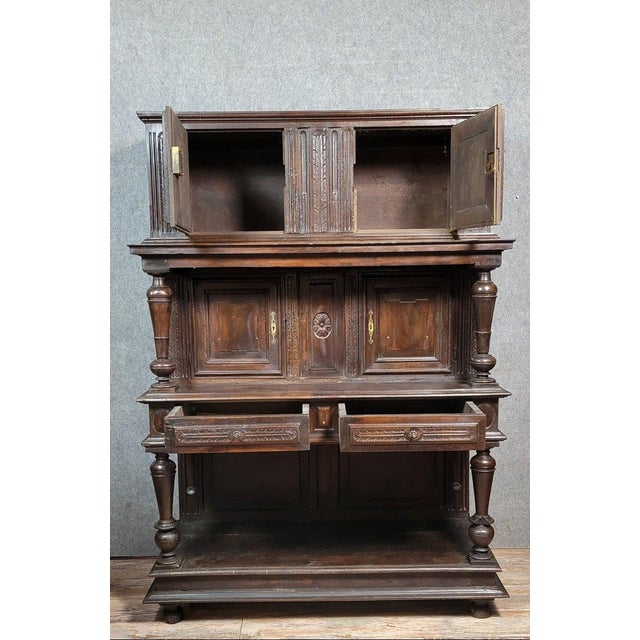 Renaissance Cabinet in Carved Wood, 1680s For Sale - Image 4 of 5