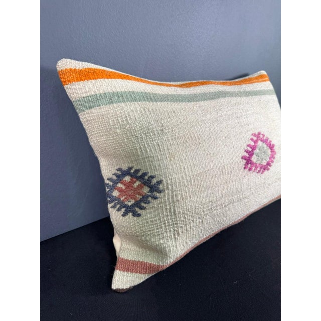 Contemporary Turkish Hemp Pillow Cushion Natural Beige Pink Pillow Cushion Cover 16" x 24" For Sale - Image 3 of 4